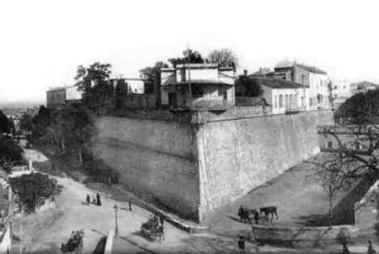 Le Fort Rozalcazar à Oran durant la colonisation
